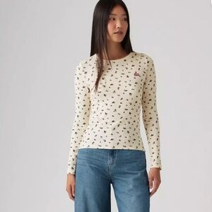 Levis Floral Shirt Great Layer Piece